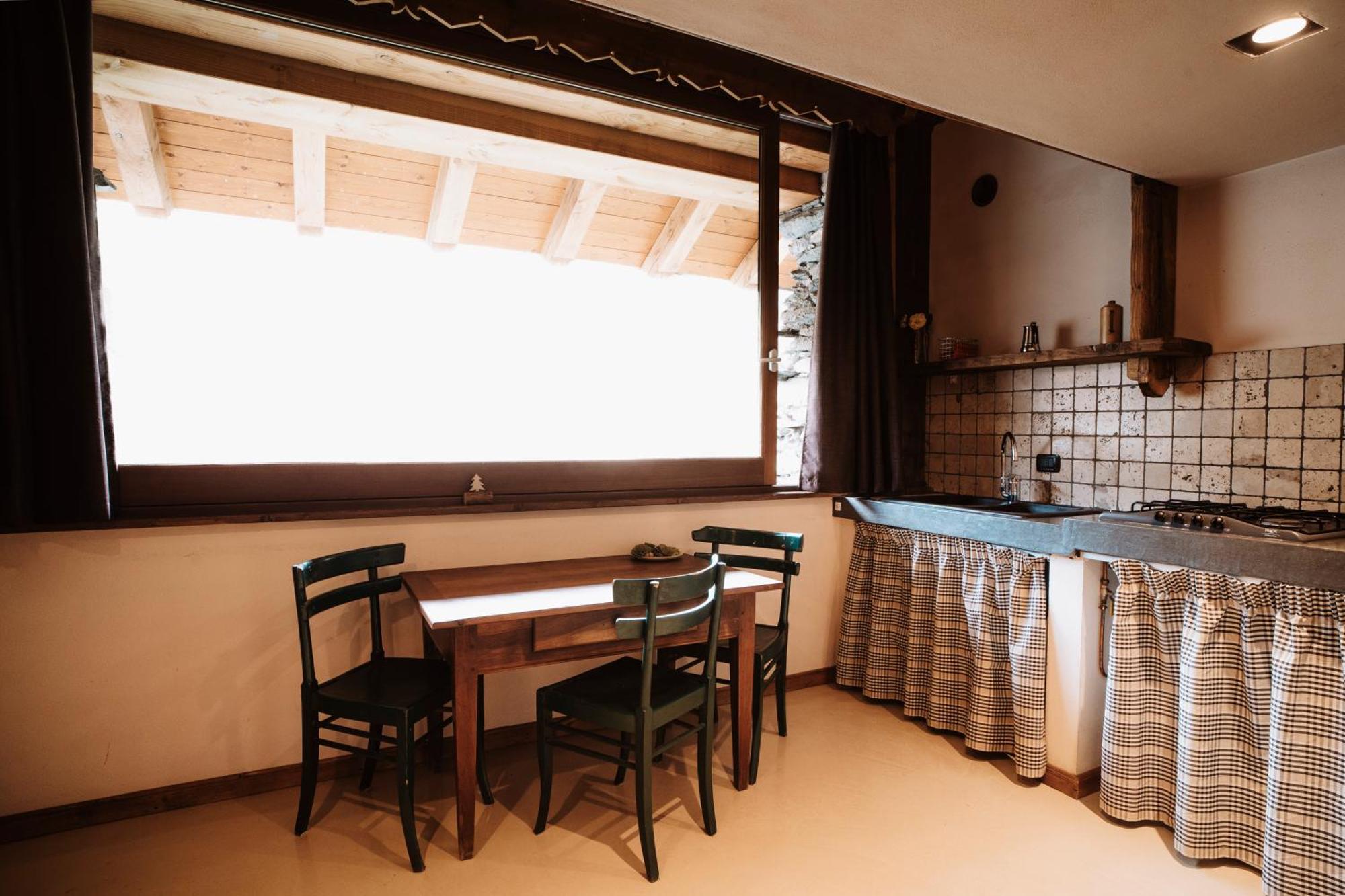 Maison Rosset Agriturismo, Camere, Appartamenti E Spa In Valle D'Aosta Nus Buitenkant foto